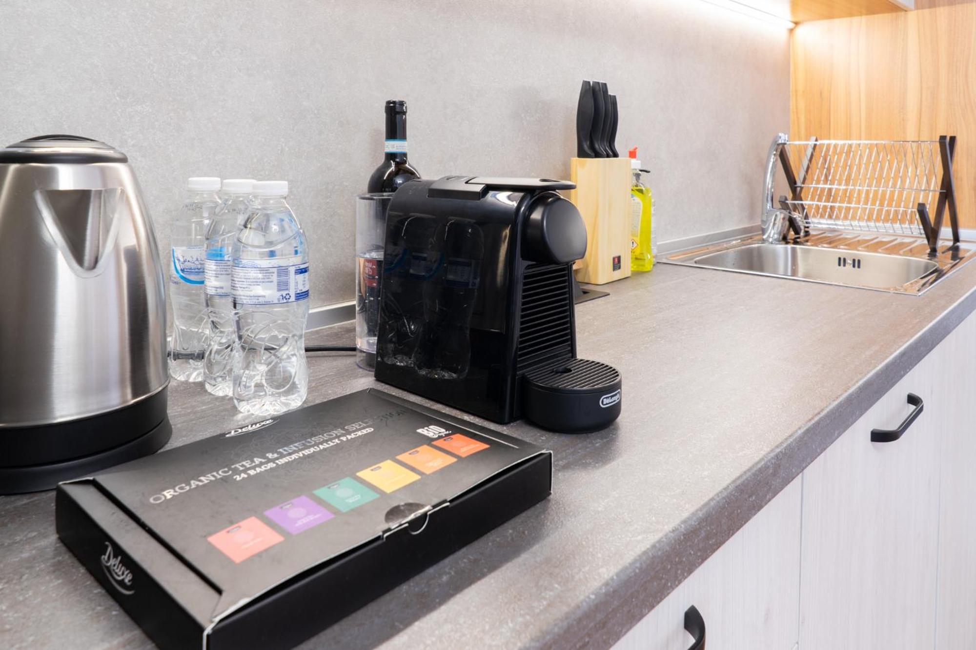 New Modern & Cozy Apartment With Free Private Parking And Ev Charging Station Warna Exterior foto
